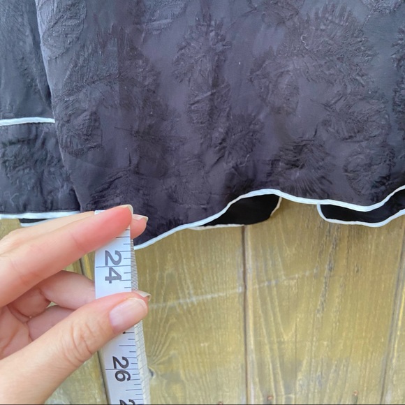 Vintage Black and White Botanical Jacquard Blazer 🌿 - Picture 8 of 11